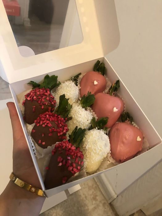 Клубника в шоколаде Шымкент, Қазығұрт ауданы.