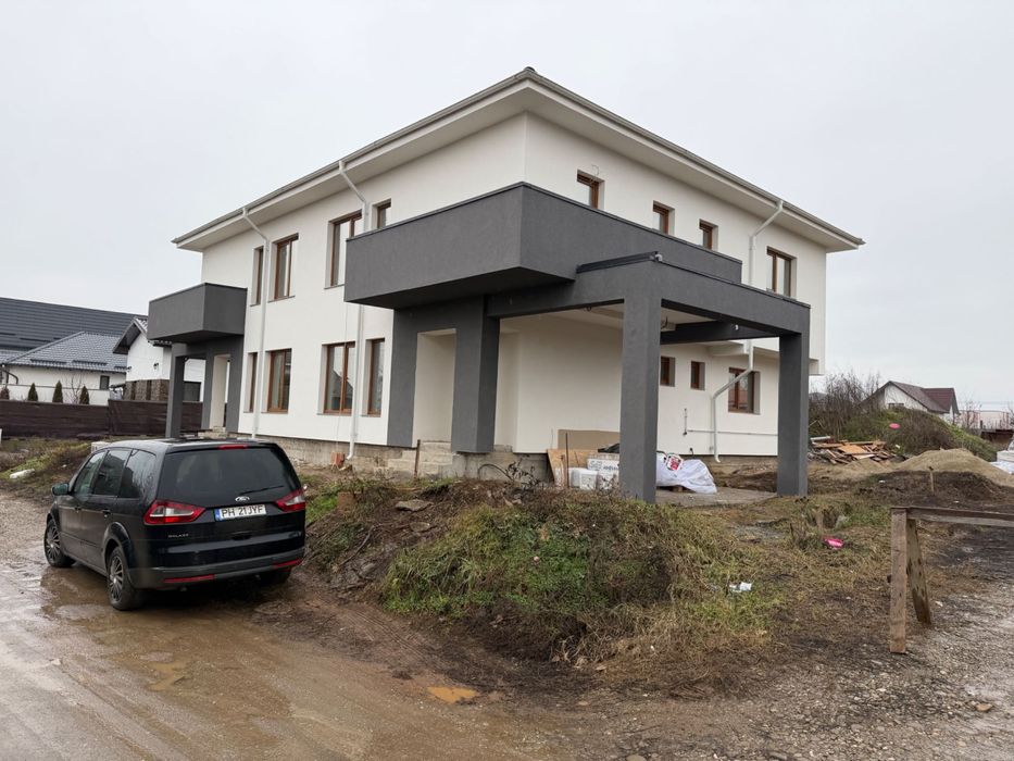 Casa Individuala Cuplata de vanzare in Paulesti 120 mp utili