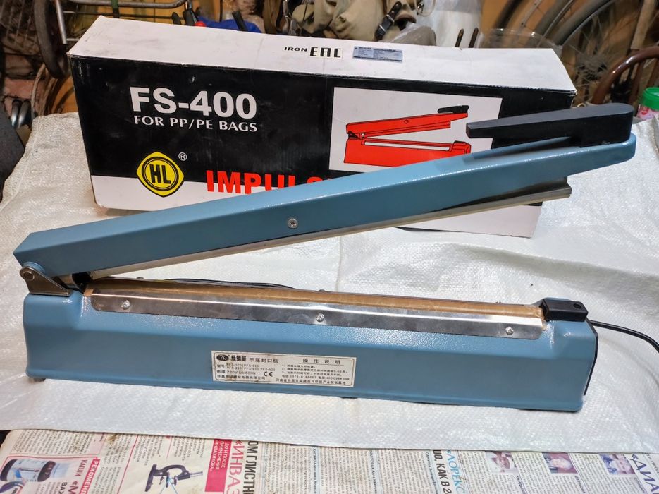 Продам ручной запайщик пакетов FS 400
