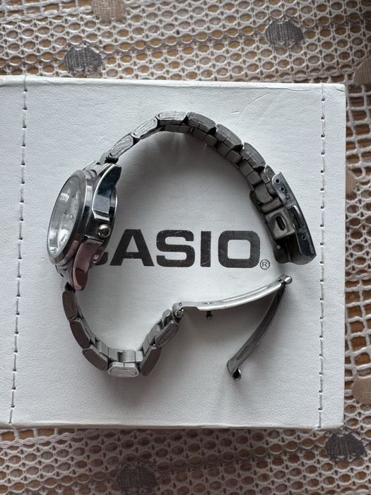 Часы Casio женские