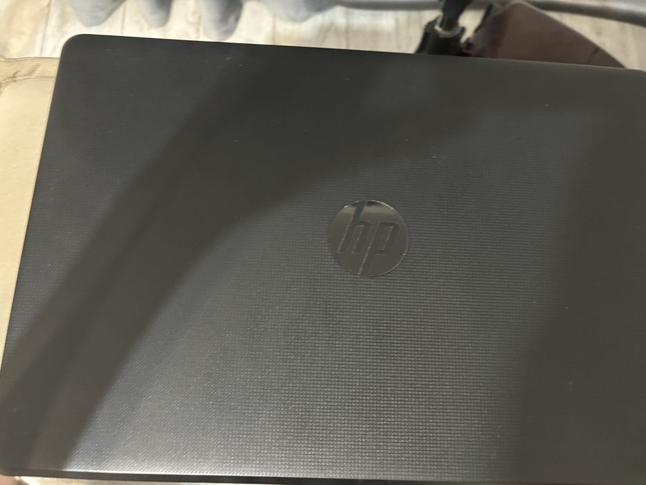 Ноутбук model HP Laptop 15-bs0xx