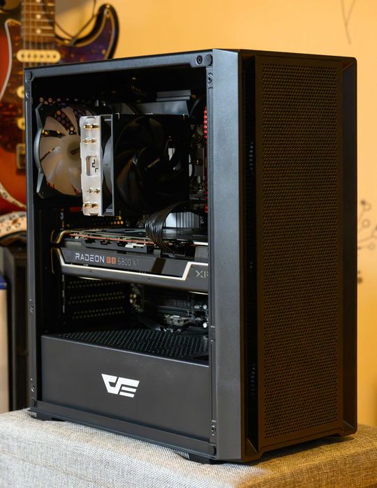 Компютър Intel i5-12400F/16GB DDR4 3200 RAM/XFX RX 6800 XT 16GB/750GB SSD