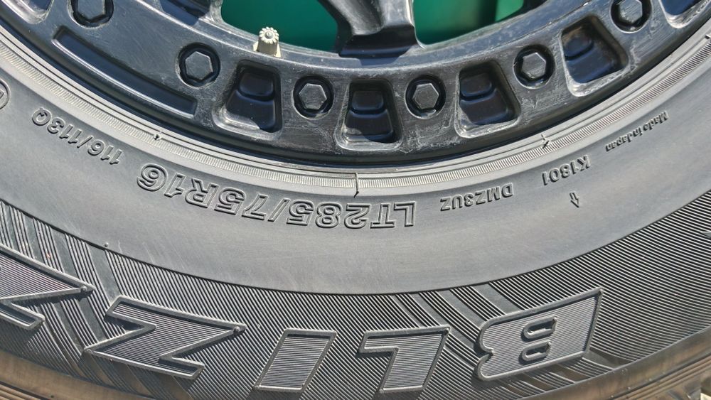 Колеса 33 дюйма   285/75R16