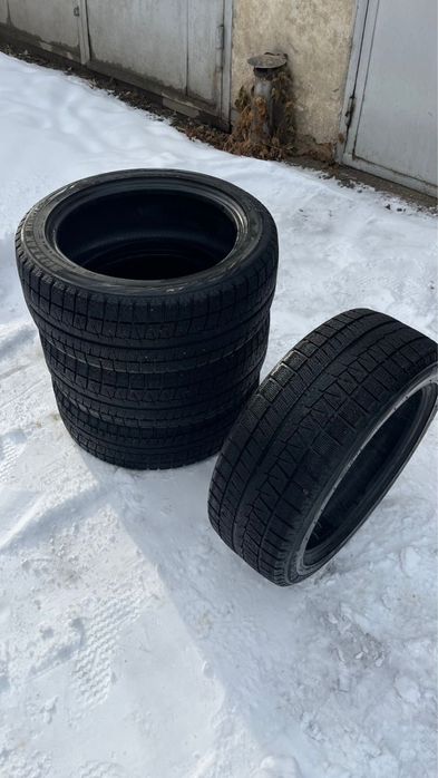 Шины 215/50 R17.