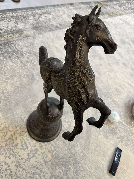 Сувенир бронзовая фигура лошади