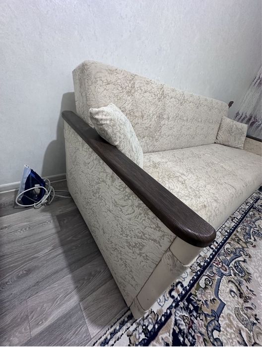 Продам диван, СРОЧНО!
