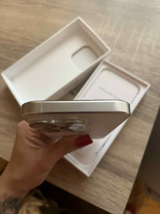 iPhone 15 pro като нов