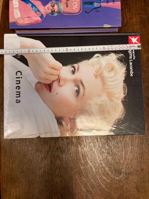 carte portofoliu Stern nou  XL cinema fotografie Brigitte Lacombe