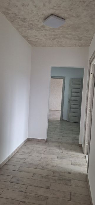 Apartament 3 camere Dambu Pietros
