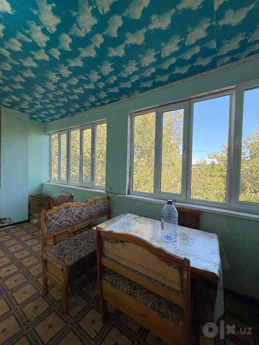 4х комнатная квартира в кирпичном доме, имеется 6м балкон
