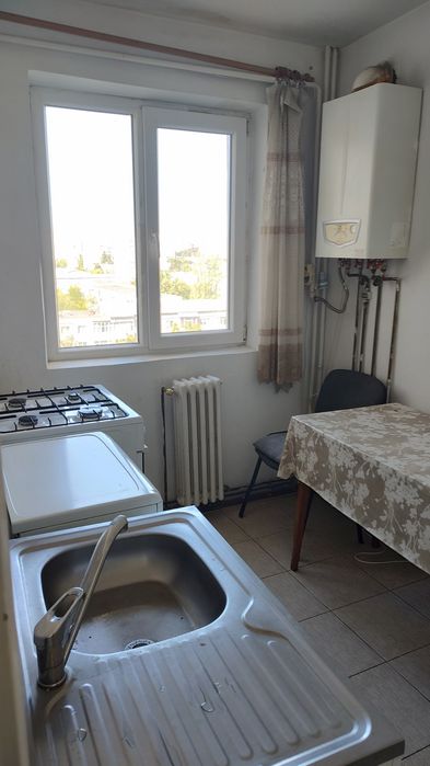 Închiriez apartament 2 camere zona Casa Sindicatelor/ Piata Nicolina