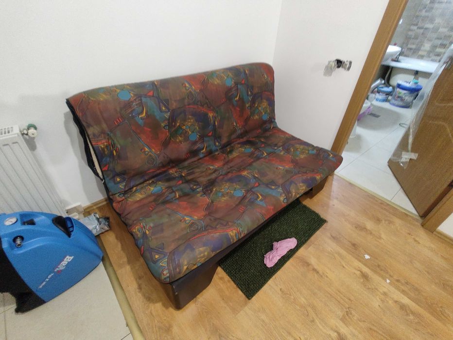 De vanzare mobilier personal