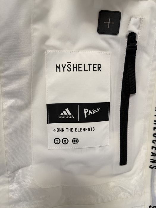 Geaca Adidas x Parley