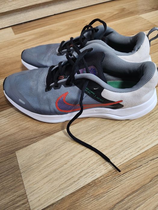 Маратонки Найк в много добро състояние