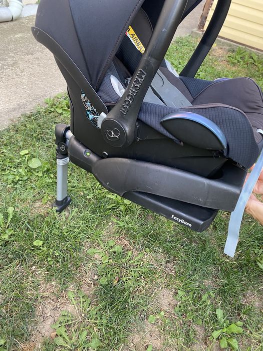 столче за кола Maxi Cosi 0-13кг