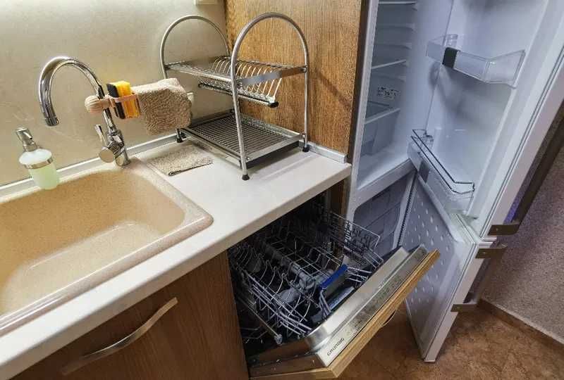 Дава се под наем Тристаен апартамент в Бургас, Възраждане - 90 кв.м за 300 € - Снимка #7