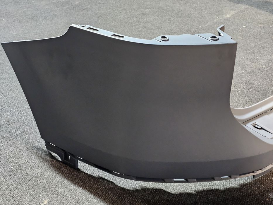 bara spate volkswagen touareg 7p noua originala

cod oe: 7l6 807 421