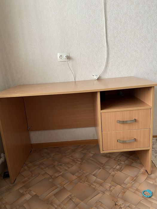 Продам парту в отличном состоянии