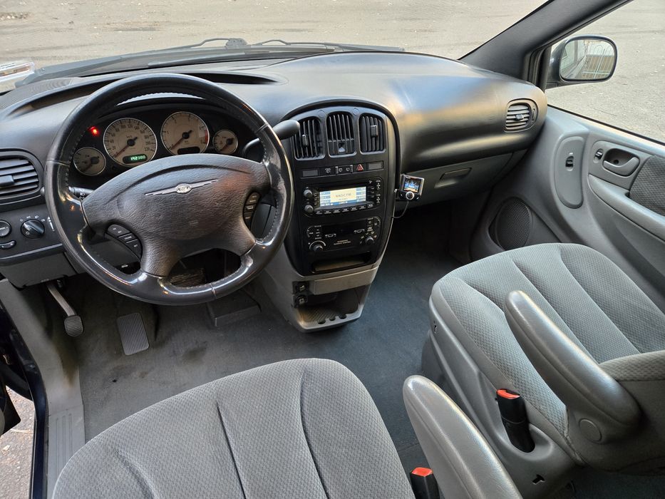 Chrysler Grand Voyajer 7 Locuri Automat Diesel Propietar Variante

~~