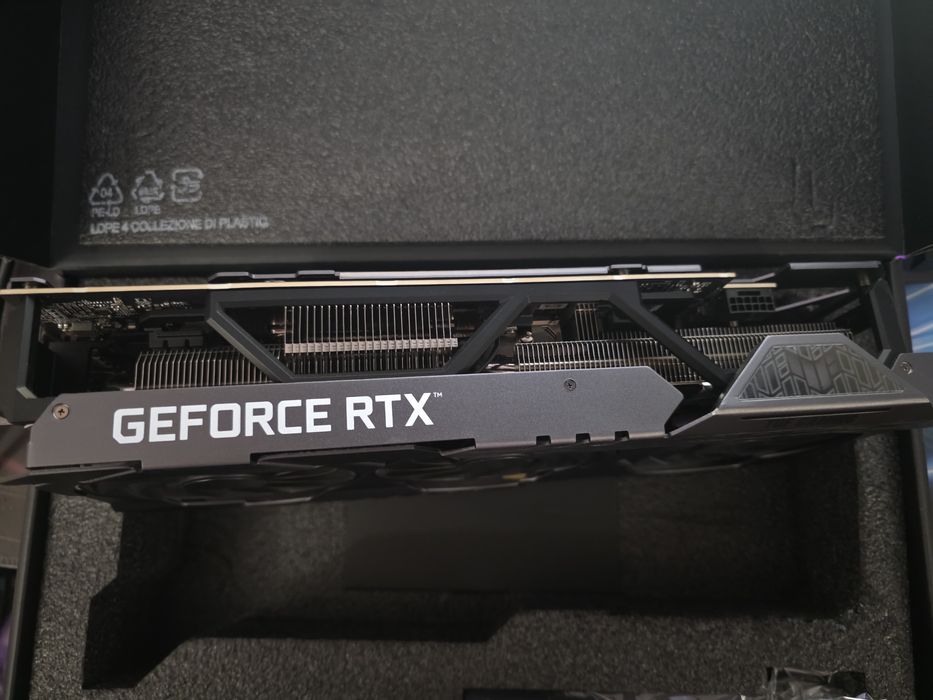 Продам Rtx 4070 ti super 16gb
