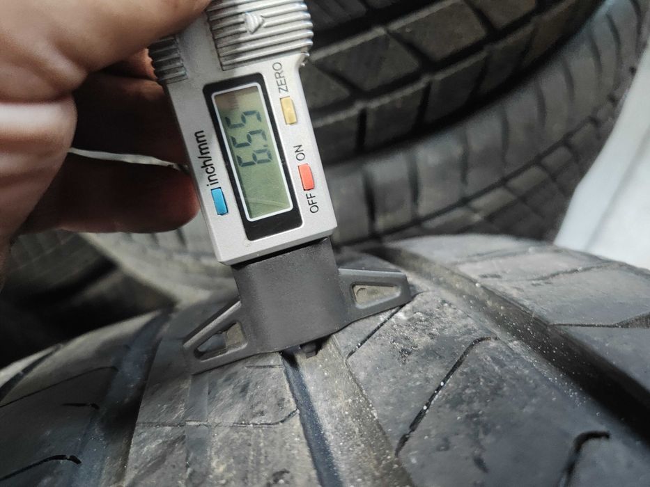 4бр.летни гуми 295/35/21-265/40/21 Pirelli спорт пакет