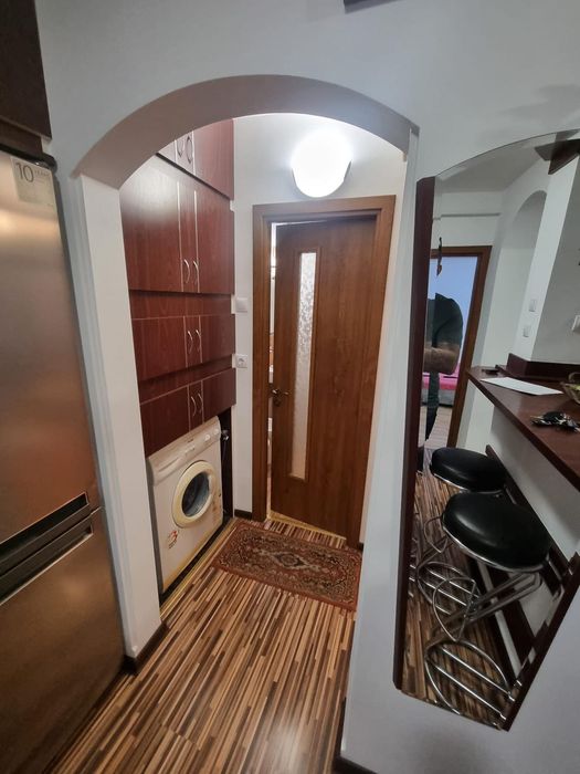 Vand apartament 2 camere decomandate Lapus Arges