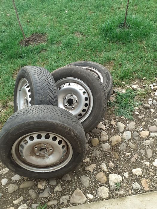 De vânzare set roti 195 65R15