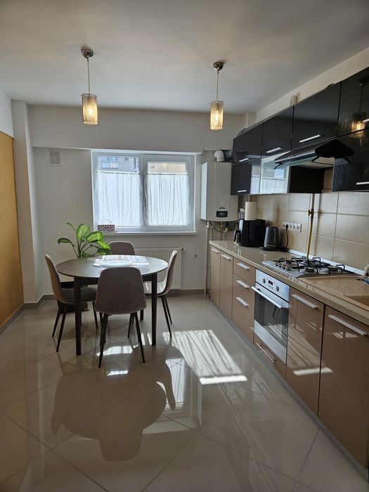 Inchiriez apartament ultracentral