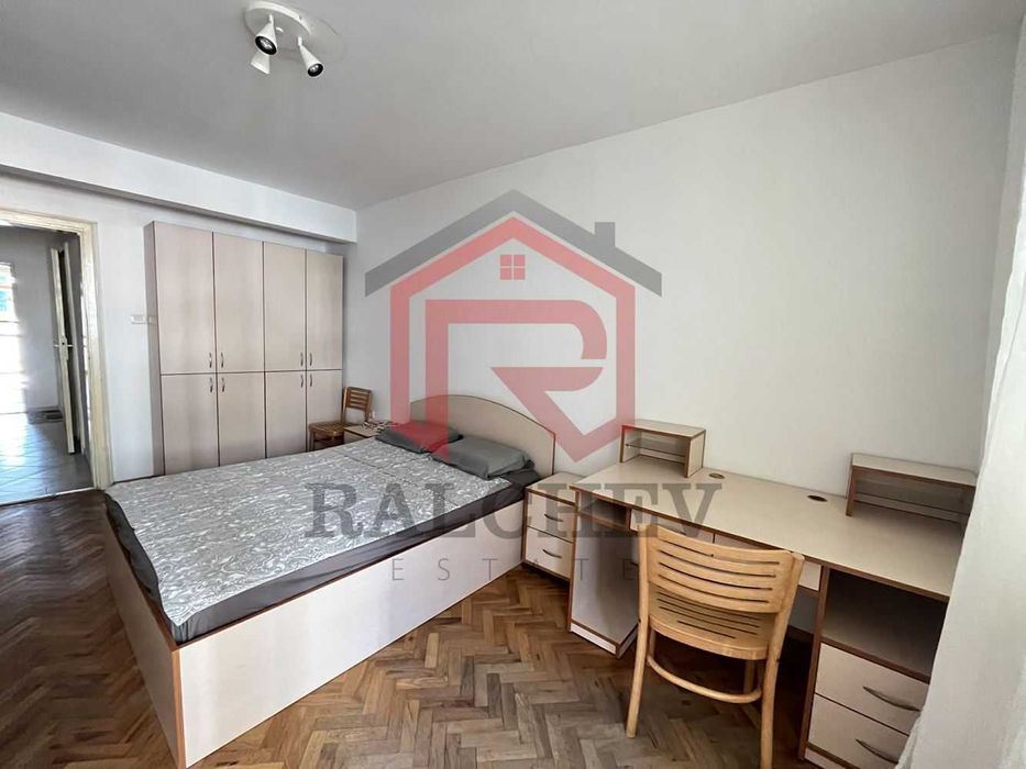 Двустаен апартамент под наем / Спортна зала