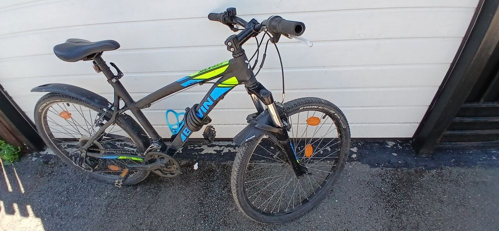 Bicicleta ROCKRIDER 340  B Twin