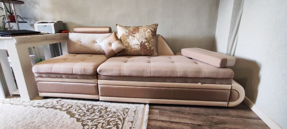 Модульный угловой диван