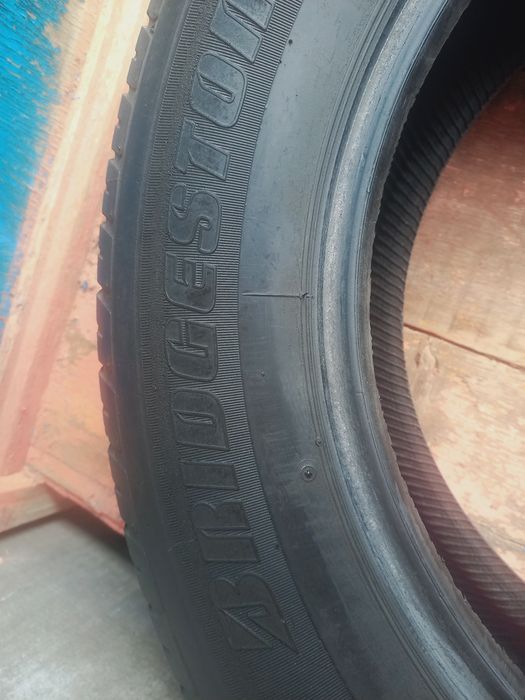 Шины летние Bridgestone 225/65/17