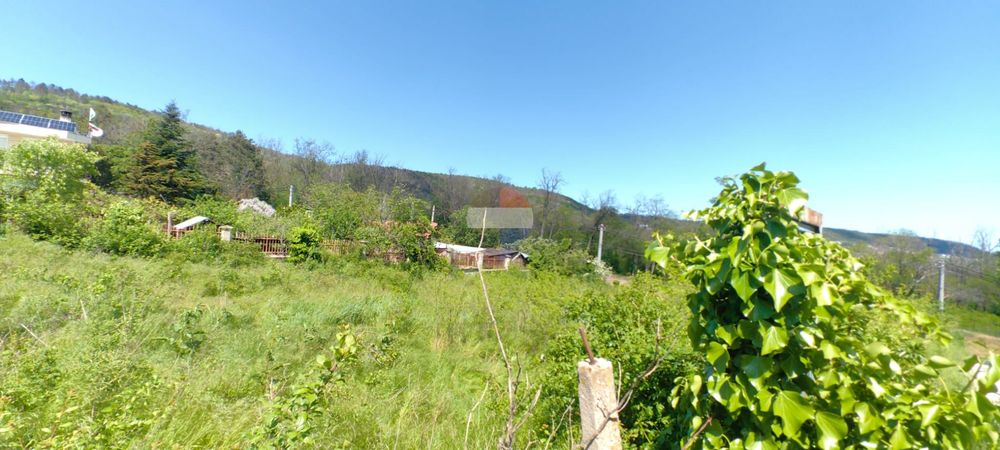 Урегулиран парцел кв.Изгрев, гр.Варна ЙГ