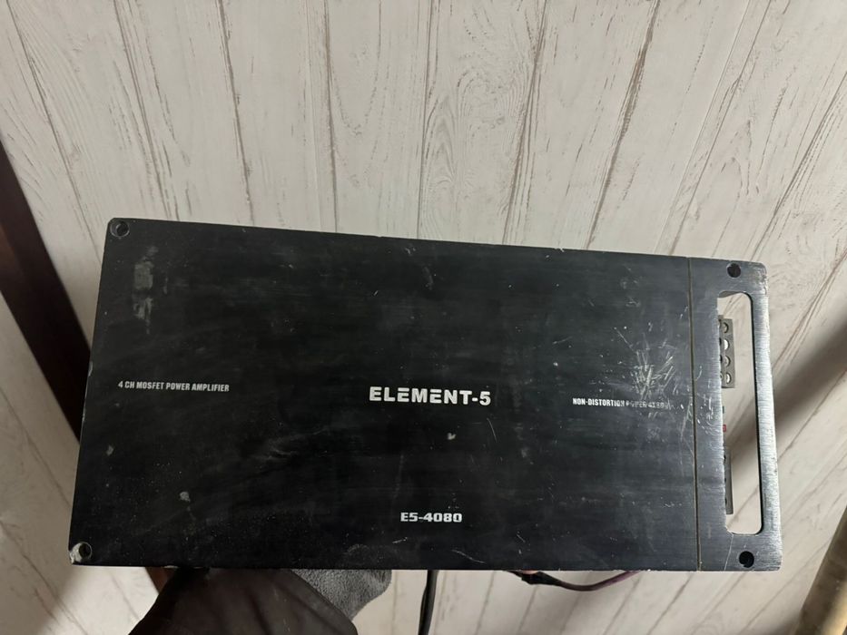 Продам усилитель 5 элемент