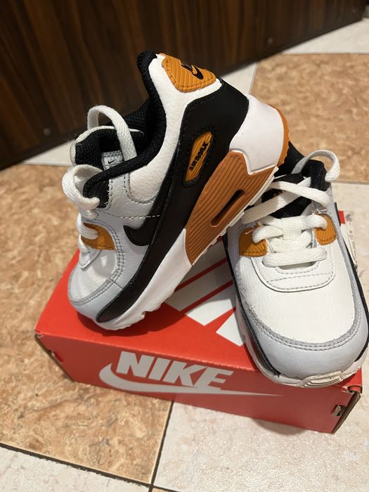 Детски маратонки Nike Air max