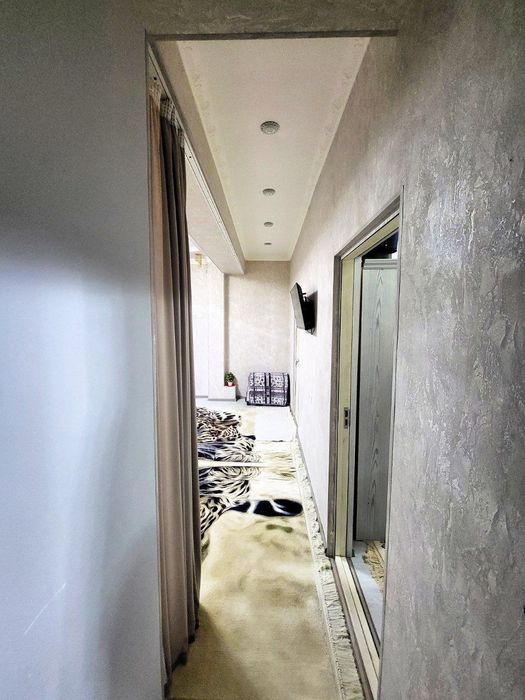 Срочно квартира сотилади 70 КВ 3 хона