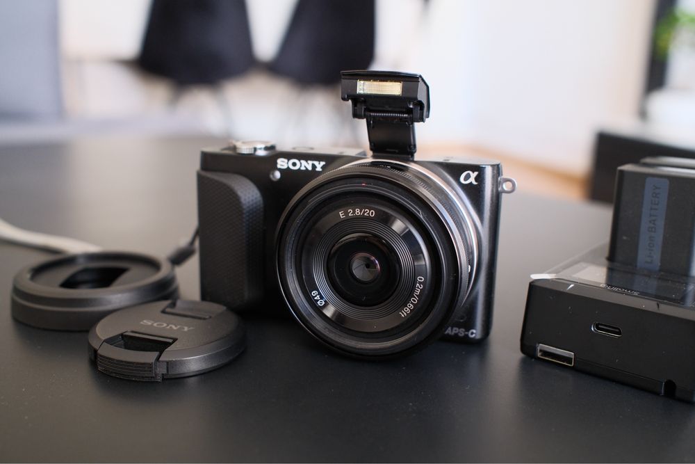 Vând Sony NEX-3N body