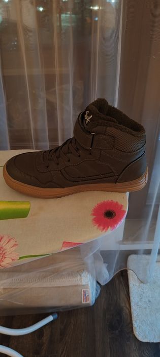 Детски обувки  топли и водоустойчиви,номер37
