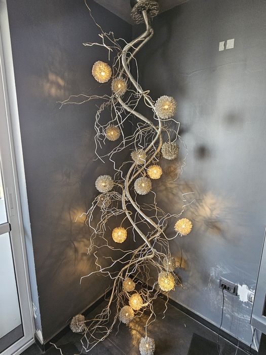 Ексклузивна Дизайнерска Инсталация "Сребърен Клон" и три лампи