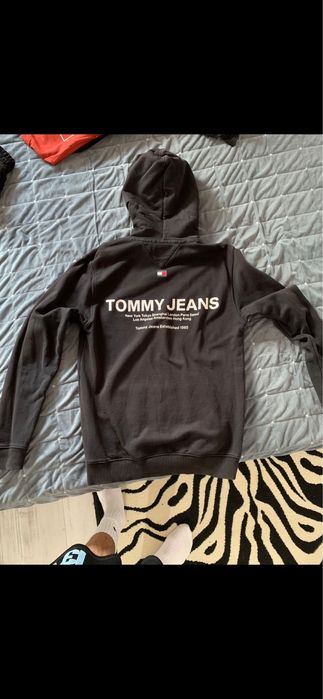 Hanorac Tommy Jeans Negru – Măsura M