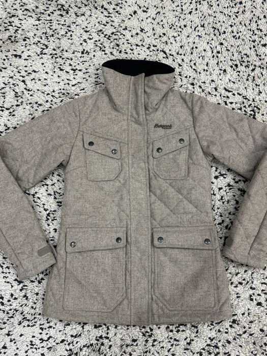 Дамско вълнено яке BERGANS OF NORWAY . Размер XS