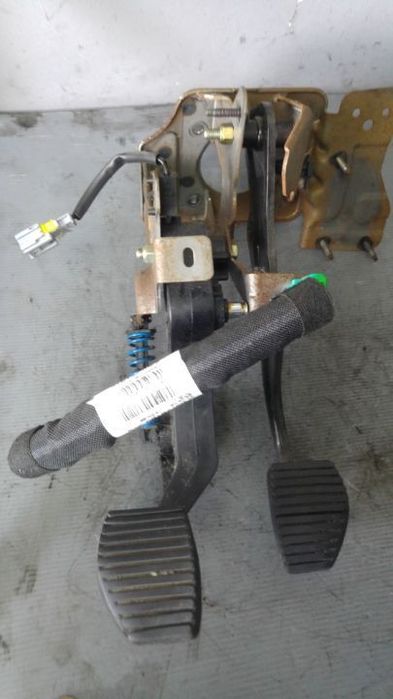 ansamblu pedalier ambreiaj-frana citroen c4 9650774380