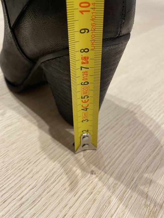 Ghete dama din piele Aldo