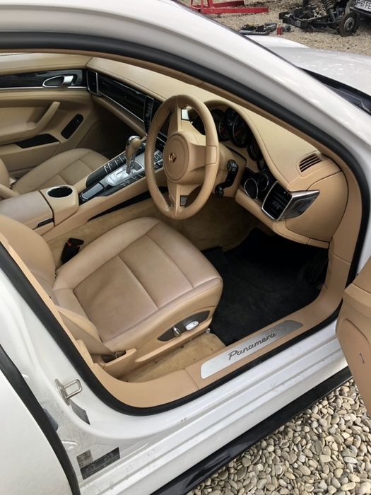 Dezmembrez Porsche Panamera 3.0d Turbo