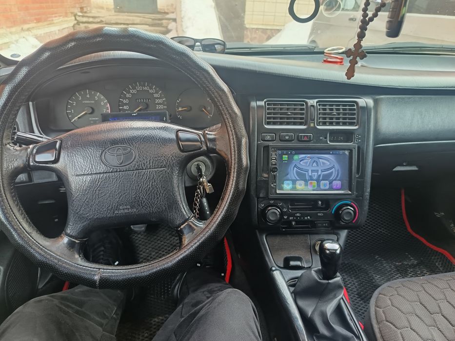 Продам надёжный автомобиль