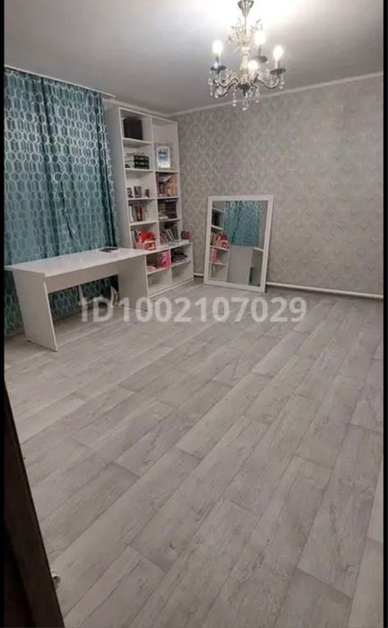 на продаже шикарный дом с беседкой