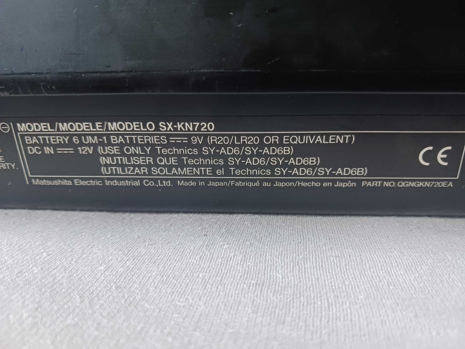 Японски синтезатор пиано Technics Kn 720