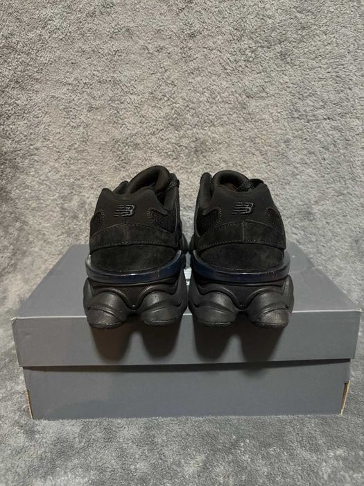 New Balance 9060 Triple Black (36-44)