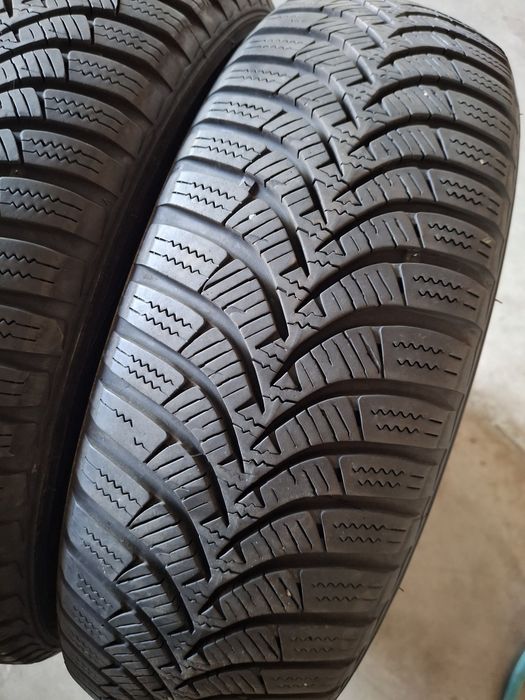 2 Anvelope de iarnă 155 65 r14 Hankook
