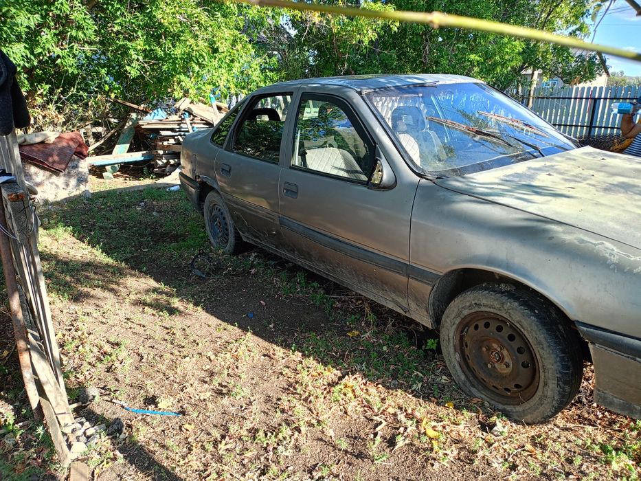 Продам машину срочно